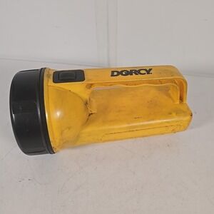 Dorcy Flaslight Yellow 6-3/4" Length